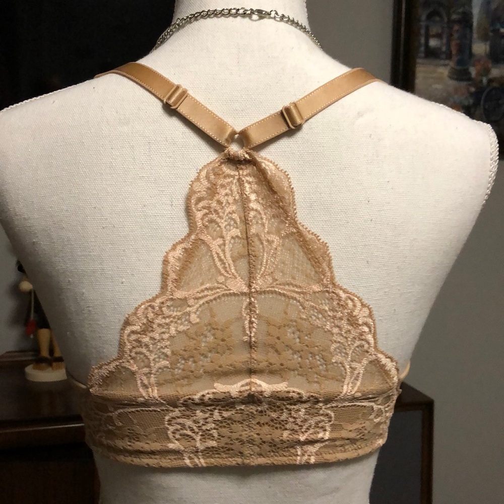 Wacoal Racerback Bra - Picture 2 of 4